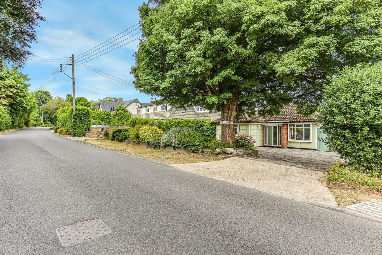 Lochiel Villa Tatsfield Eksteriør bilde
